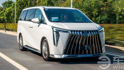 Trumpchi M8 Is A Luxury MPV That Costs Less Than $50,000