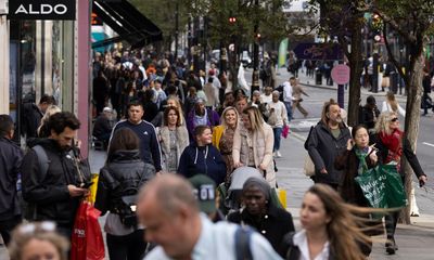 UK recession looms despite one-month economic rebound