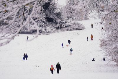 In Pictures: UK shivers as temperatures plunge