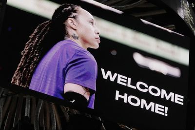 Brittney Griner immediately dunked while playing basketball for first time in nearly 10 months