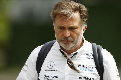 Williams F1 team principal Jost Capito steps down