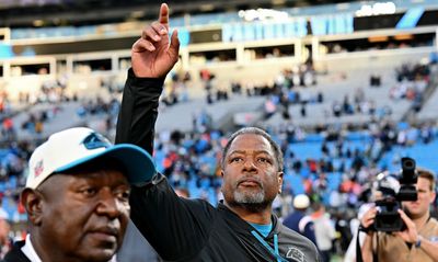 Panthers interim HC Steve Wilks wants to ‘defend the Bank’ from Steelers fans