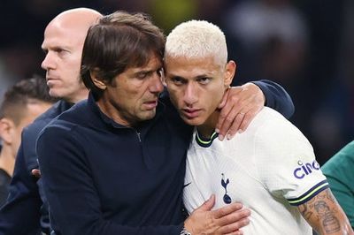 Richarlison reveals Antonio Conte’s inspirational message as striker returns to training after World Cup