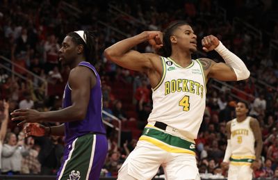Rockets coach John Lucas loves clutch scoring, impeccable defense by Jalen Green