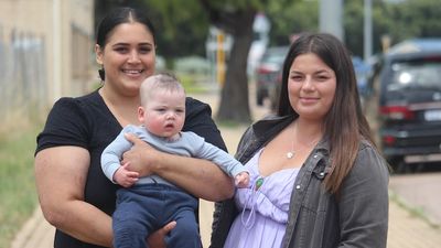 Esperance mothers call for changes to maternity services after traumatic birth experiences