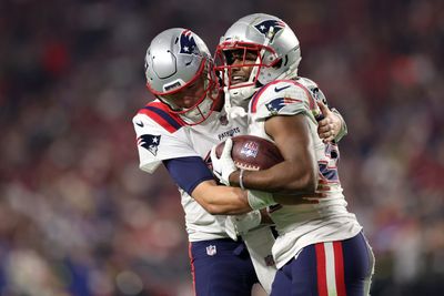 Patriots rookie RBs Kevin Harris, Pierre Strong Jr. step up big vs. Cardinals