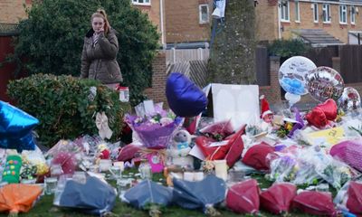 Boy, 6, who fell through ice into lake in Solihull in critical condition