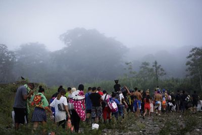Central America sees economic boon as migrants flow through on way to US