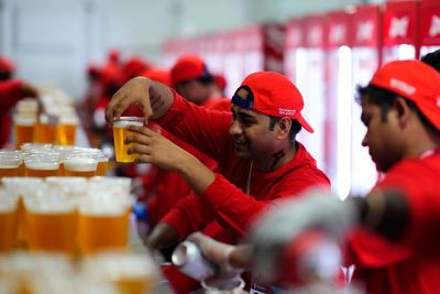 Fans wrestle with a (largely) beer-free World Cup in Qatar