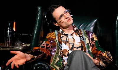 Jazz Emu review – a joyful hour with a delusional musical star