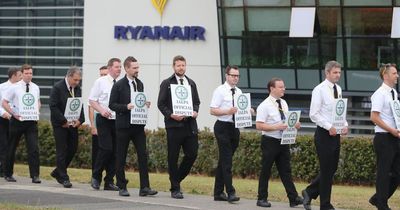 Ryanair agrees to pay compensation for passengers affected by pilot strikes in 2018