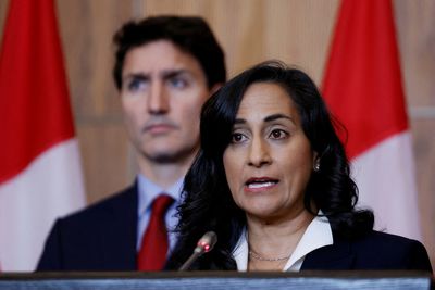 Canada to remove military from sex offence investigations