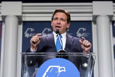 Ron DeSantis appeals to anti-vaxxers by calling for grand jury to investigate effects of Covid vaccines