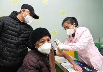 China to roll out second COVID vaccine booster for high-risk groups, elderly