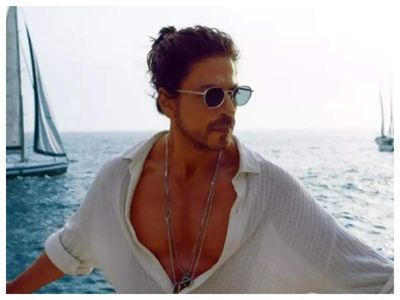 Is Shah Rukh Khan planning to promote 'Pathaan' at the FIFA World Cup finals? Here's what we know...