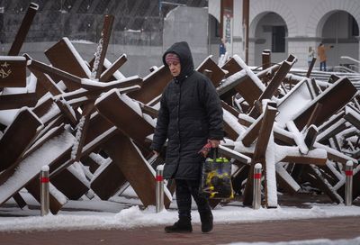 Kyiv mayor reports explosions in center of Ukrainian capital