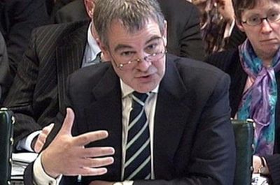 Ministers may struggle to ‘hold line’ against higher pay for public sector workers, says ex-BoE chief
