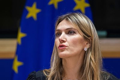 Greek MEP in EU parliament graft scandal awaits key ruling