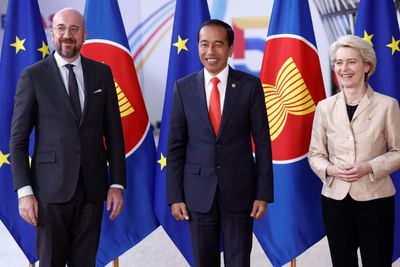 EU vows investment in push to boost SE Asia ties