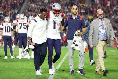 Patriots receiver DeVante Parker ripped officials for not pulling him off the field after he had a concussion