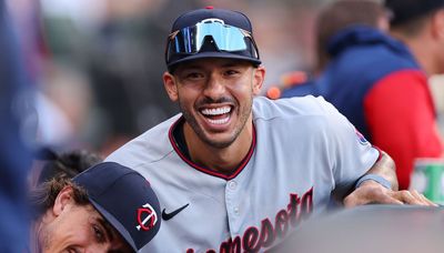 Carlos Correa agrees to $350 million, 13-year deal with Giants