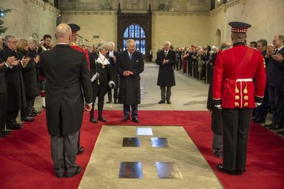King returns to Westminster Hall to commemorate mother’s lying in state