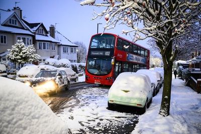 Icy London to thaw rapidly as temperatures soar from Monday