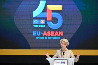 EU pledges $10bn investment in Southeast Asia during ASEAN summit