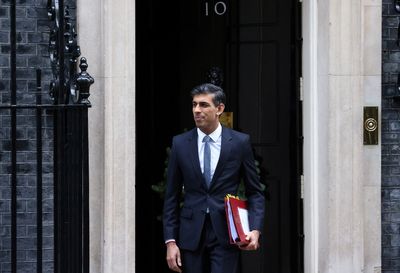 UK PM Sunak plans anti-strike laws to protect lives, jobs - Daily Mail