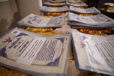 52,000 title deeds to be given