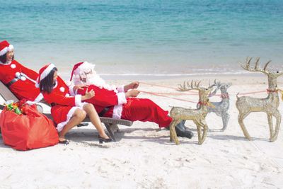 Dazzle amid tropical splendour this festive season with Anantara Lawana Koh Samui