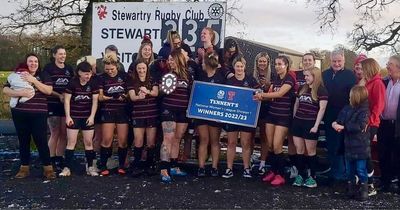 Stewartry Sirens get their hands on Tennent's National League Division One trophy