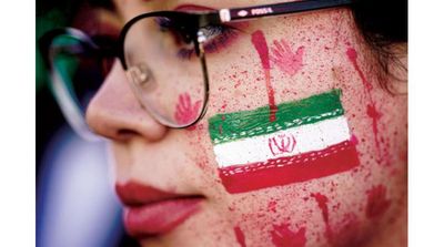 Iran Detains 47 Male, Female Journalists