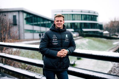 Mercedes signs Schumacher as F1 reserve driver for 2023