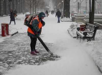 Vatican in crowdfunding campaign to send thermal underwear to Ukraine