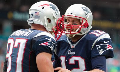 Rob Gronkowski discusses possibility of Tom Brady-Patriots reunion