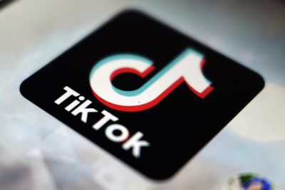 US lawmakers mull restrictions on TikTok over security concerns