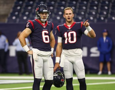 Texans QB Davis Mills talks about how he processes the game with Jeff Driskel