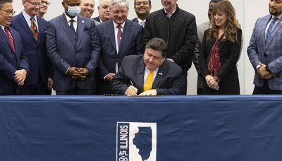 Pritzker, unions herald adoption of Workers’ Rights Amendment