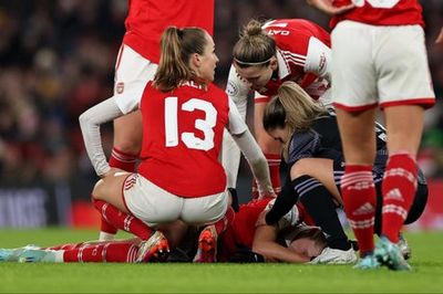 Arsenal 0-1 Lyon: Vivianne Miedema suffers serious injury concern in Women’s Champions League defeat