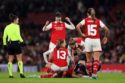 Vivianne Miedema: Arsenal face anxious wait over full extent of injury to striker