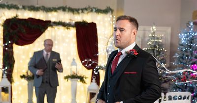 Coronation Street spoilers: Fiz stranded as Tyrone's secret Christmas wedding in chaos