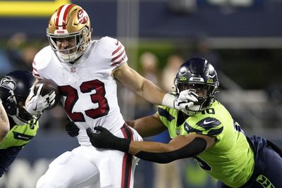 49ers capitalize on Seahawks turnover with Christian McCaffrey TD