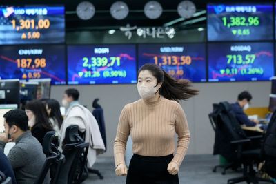 Asian shares decline after retreats on Wall Street, Europe