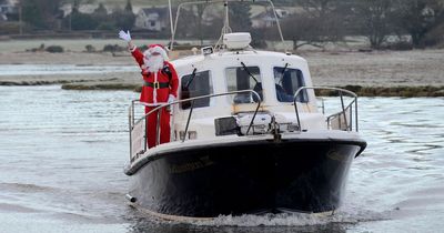 Santa Claus sails into Kirkcudbright by boat for Christmas spectacular