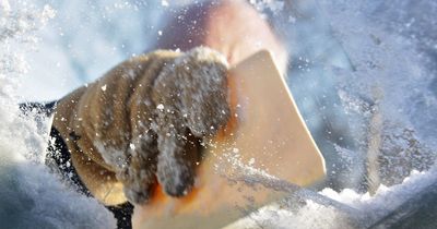 Man shares 'two second' car de-icing hack to save time on wintry mornings