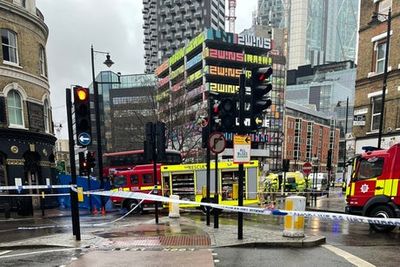 Coroner’s warning to TfL after woman, 33, killed by bus at Shoreditch danger crossing