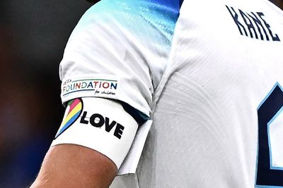 Gianni Infantino defends Fifa stance on ‘OneLove’ armband