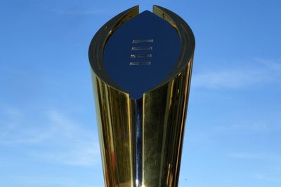 Complete 2022 college football bowl schedule