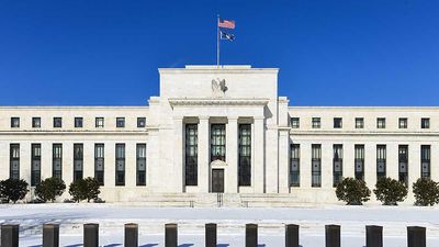 Market Rally Pressured On Fed Rate Outlook; Moderna, Boeing, Tesla In Focus: Weekly Review